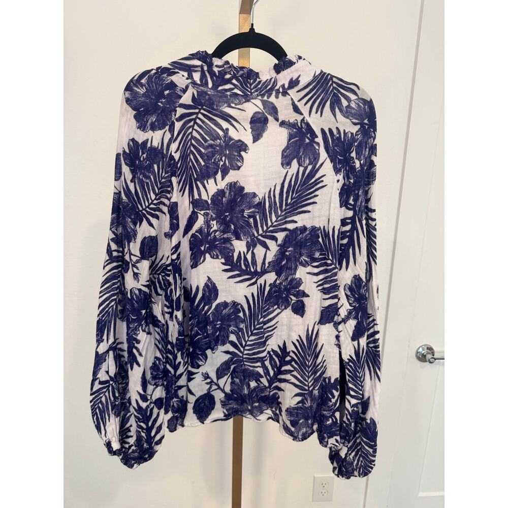Felicite | The Ruffle Neck - Picture 9 of 9